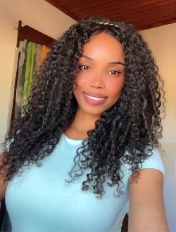 Tasha's profile, a single 30-year-old a woman in 67 Ha