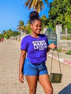 Herisoa's profile, a single 19-year-old a woman in Antalaha