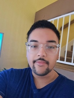 Niangelo's profile, a single 22-year-old a man in San Diego