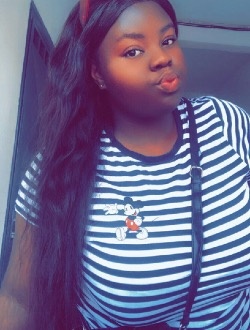 Orline's profile, a single 24-year-old a woman in Douala