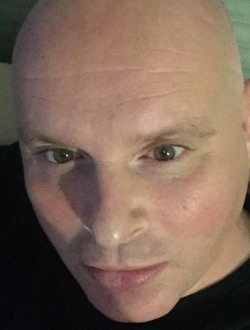 Nossiger's profile, a single 53-year-old a man in Rennes