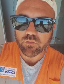 Sébastien's profile, a single 34-year-old a man in La Rochelle