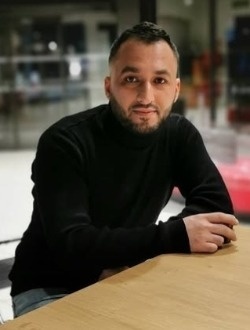 Ayoub's profile, a single 37-year-old a man in Casablanca