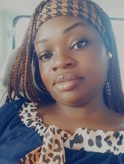 Sim's profile, a single 30-year-old a woman in Yaoundé