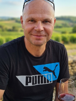 Alex's profile, a single 44-year-old a man in Baume-les-Dames