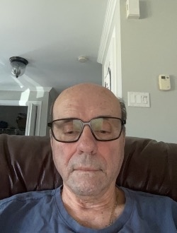 Normand's profile, a single 76-year-old a man in Terrebonne