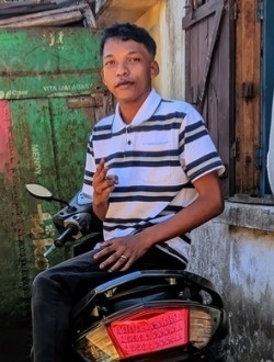 Mitia's profile, a single 30-year-old a man in Antananarivo