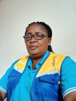 Claire's profile, a single 54-year-old a woman in Mouila