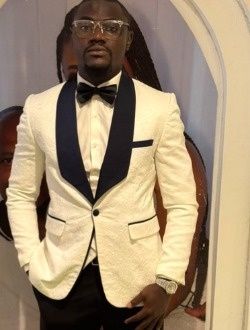 Patrick's profile, a single 27-year-old a man in Douala