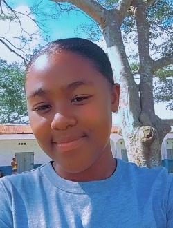 Ÿraÿa's profile, a single 18-year-old a woman in Sambava