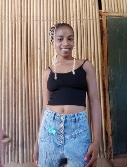 Sasah's profile, a single 23-year-old a woman in Antananarivo