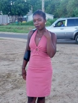 Lartine's profile, a single 29-year-old a woman in Sambava