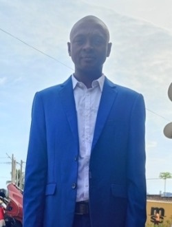 Moussa's profile, a single 41-year-old a man in Abidjan