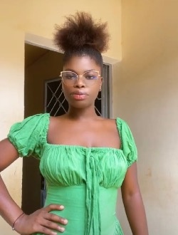 Ange's profile, a single 24-year-old a woman in Yamoussoukro