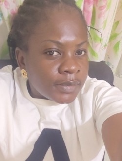 Miel's profile, a single 34-year-old a woman in Douala