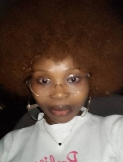 Melenda's profile, a single 30-year-old a woman in Douala