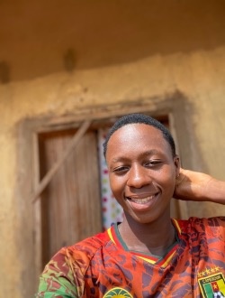 Ismaël's profile, a single 19-year-old a man in Douala