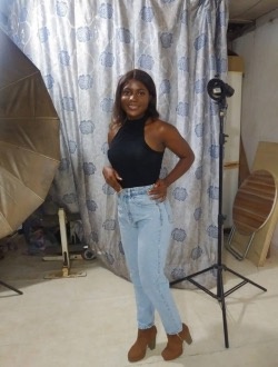Oceanne's profile, a single 23-year-old a woman in Yaoundé