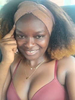 Mariam's profile, a single 28-year-old a woman in Abidjan