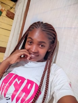 Flosienne's profile, a single 24-year-old a woman in Sambava