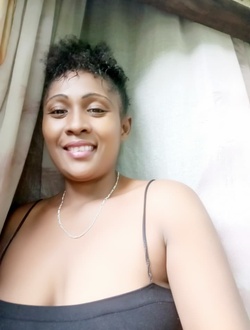 Diana's profile, a single 40-year-old a woman in Antalaha