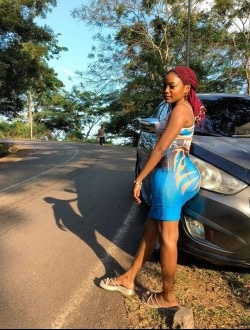 Sandy's profile, a single 27-year-old a woman in Yaoundé