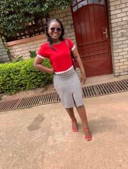 Joyce's profile, a single 24-year-old a woman in Yaoundé