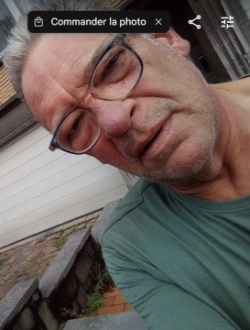 profile picture 0