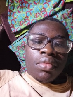 Moussa's profile, a single 20-year-old a man in Bouaké