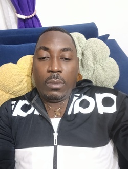 Alain's profile, a single 39-year-old a man in Esissié