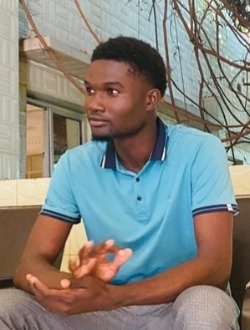 Faye's profile, a single 21-year-old a man in Thiès Nones