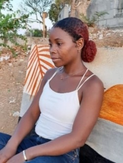 Stevenie's profile, a single 30-year-old a woman in Antsiranana