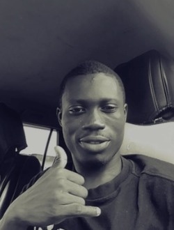 Carlos's profile, a single 24-year-old a man in Anyama Adjamé