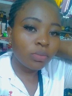 Naomie's profile, a single 27-year-old a woman in Yaoundé