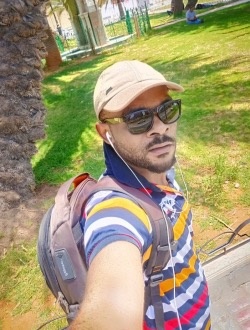 Henzo's profile, a single 34-year-old a man in Berlin