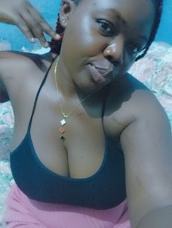 Charmelle's profile, a single 29-year-old a woman in Douala