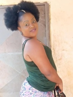 Renette's profile, a single 35-year-old a woman in Yaoundé