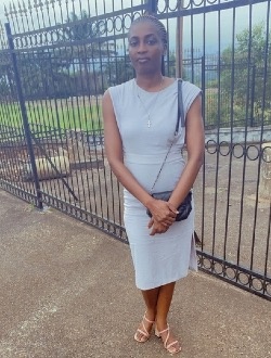 Marlyse's profile, a single 29-year-old a woman in Yaoundé