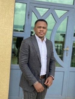 Eliab's profile, a single 25-year-old a man in Kinshasa