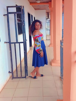 Danielle's profile, a single 37-year-old a woman in Yaoundé