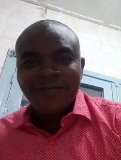 Thomas's profile, a single 51-year-old a man in Douala