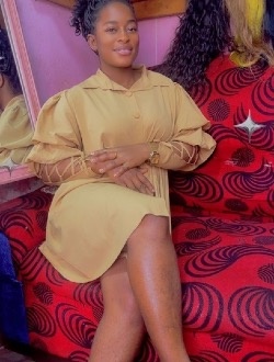 Pauline Arianne's profile, a single 25-year-old a woman in Yaoundé