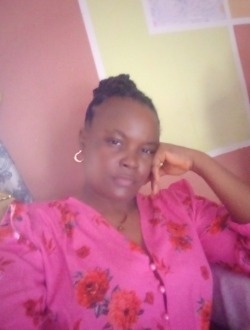 Seraphine's profile, a single 42-year-old a woman in Douala