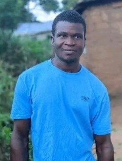 Michel's profile, a single 34-year-old a man in Akwa