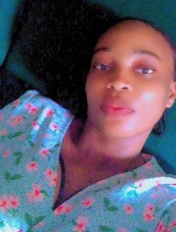 Diva's profile, a single 22-year-old a woman in Douala