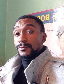 Ross's profile, a single 32-year-old a man in Yaoundé