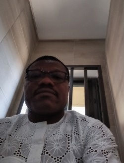 Charles's profile, a single 43-year-old a man in Abokicodji
