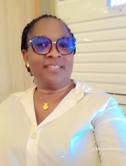 Zita's profile, a single 50-year-old a woman in Libreville