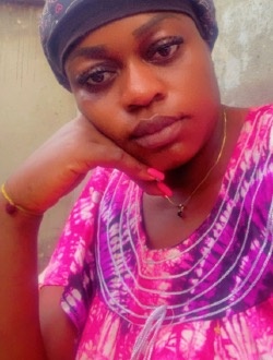 Larose's profile, a single 38-year-old a woman in Yaoundé