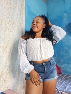 Lutitia's profile, a single 24-year-old a woman in Aharana